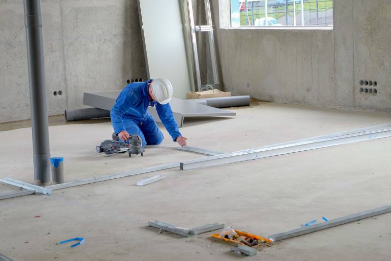 Faire appel à un artisan pour installer des cloisons acoustiques dans votre maison à Sélestat (67600)